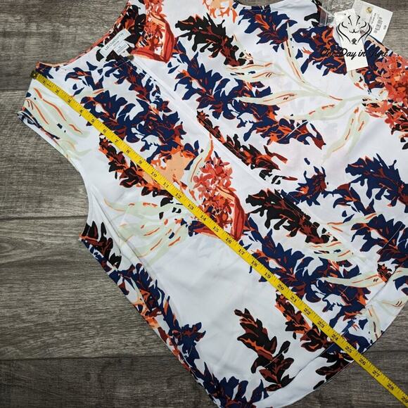 Liz Claiborne Petite Sleeveless Floral Top Size PL - Picture 4 of 5